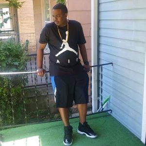 Meet your Posher, Charles